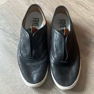 Frye "Maya" CVO Leather Slip On Sneakers in Size 8.5M